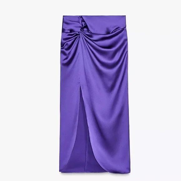 🔥🔥Zara Purple Satin Skirt - Picture 3 of 4